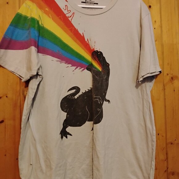 Men's White Vintage XL Threadless Dinosaur Breathing Rainbows Graphic T-Shirt - Picture 2 of 5